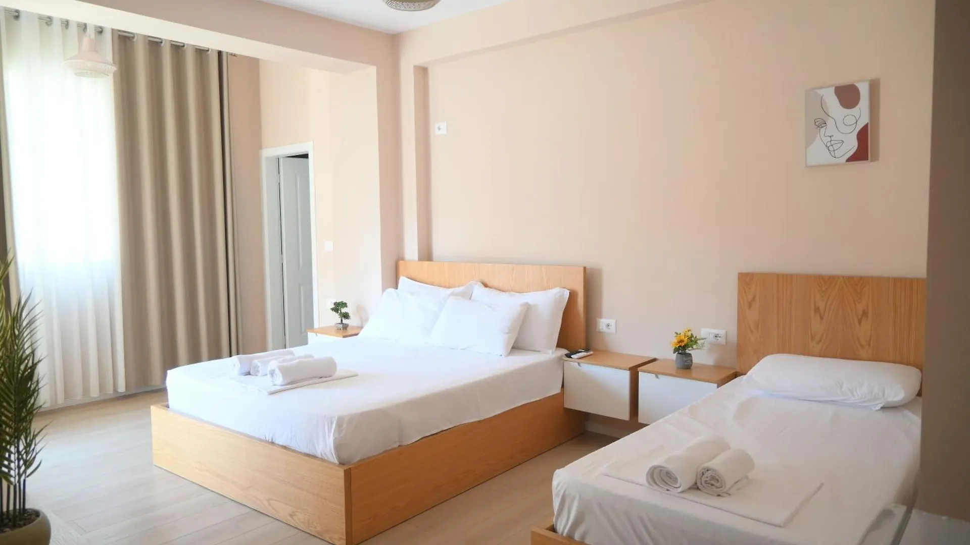 Гостевой дом Saranda Apartments